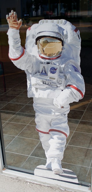 Astronaut10016229