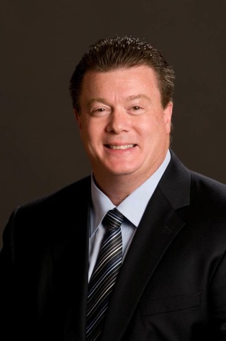 Finchceojosephraccuia10280796