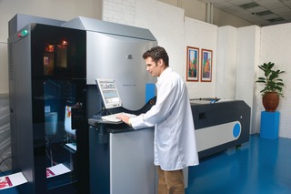 Hp Ws4500Full Press Oper2Rgb10613214