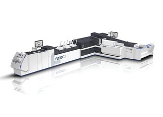 Fusion Cross10809853