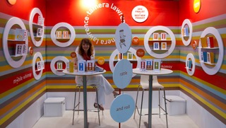 1Gatorfoam Tamera Lawrence National Stationery Show2012