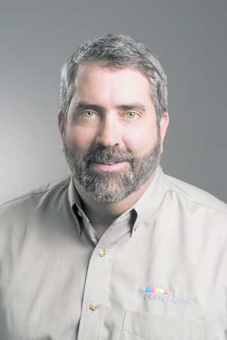 Pitts Headshot62008R111076352