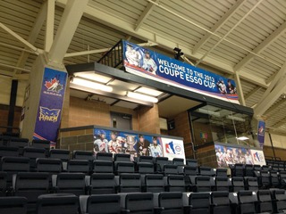 Press Box Medium11359471