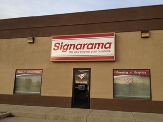 14130197815572499e94b O