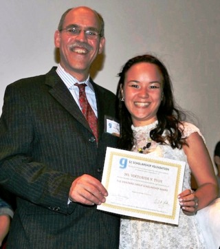 6 20 13 Jerry Viktoriya Tsoy Scholarship Recipient 551427d876c48