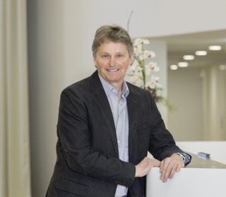 Reto Eicher swissQprint CEO 563367cb3c082