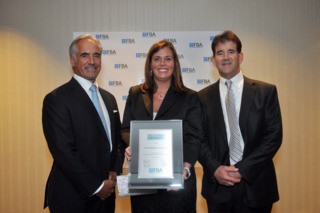 HubFoldingBox familyaward 56547768ca438