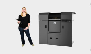 projet5000 with person press 56f194cbe1a80