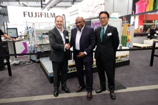 Fujifilm drupa 2016 Augustus Martin 576173cfc3401