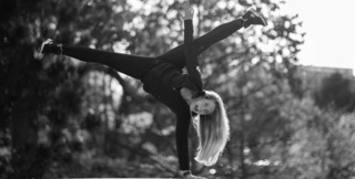 Meredith Richardson   Stunt Performer 5784f0b7d0923