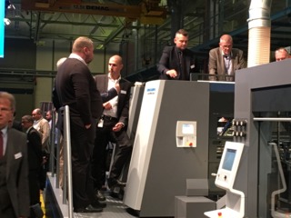 WorldPressOnline photo 1 downright double the throughput half the makeready times and costs for die cutting tools the new heidelberg speedmaster xl 106 dd rotary die cutter offers a significant productive boost for th 59f22452d1c82