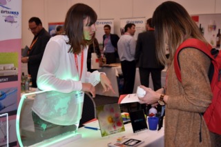 GlassPrint 2017 exhibition 5a2eafef30203