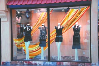 Roland DGA soft signage window display  1  5a7206758040c