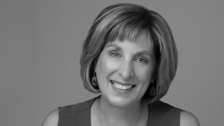 Lisa Magnuson BW